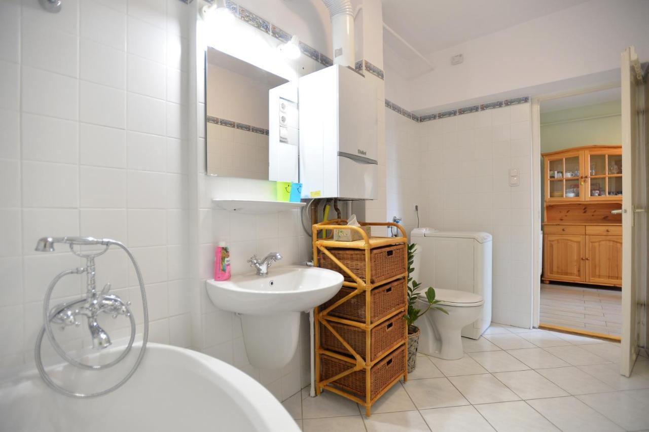Mi12 Appartement Eger Buitenkant foto